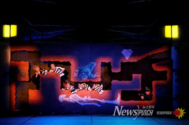 ‘익스트림 댄스 퍼포먼스 <브레이크 아웃>’이 오는 17일 오후 7시 30분, 18일 오후 3시 중구문화의전당 함월홀 무대에 오른다.