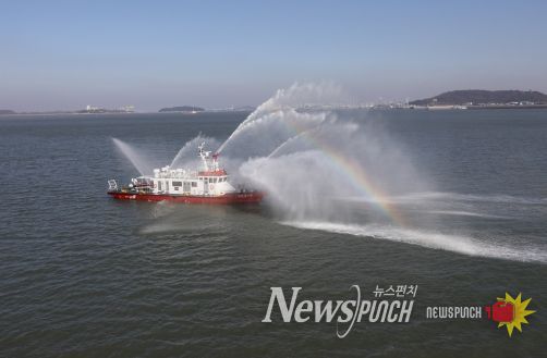 전북소방, 여름철 해상사고 대비 위한 소방정 기동훈련