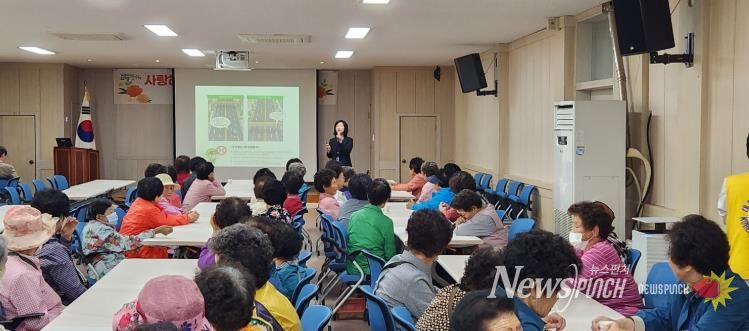 군위군, 찾아가는 어르신 교통안전 교육 실시