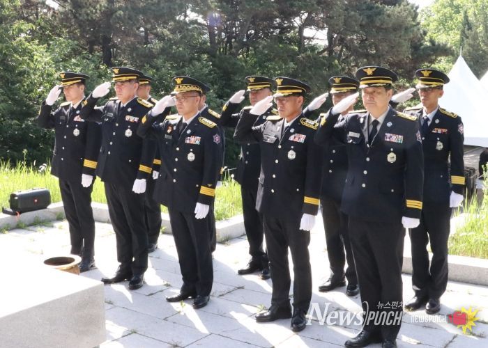 파주소방서, ‘제70회 현충일 추념행사’로 숭고한 희생정신 되새겨