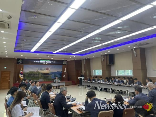 옥천군, ‘AI 활용 행정업무 추진현황 보고회’ 개최