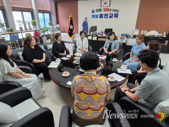 홍천교육지원청, 학부모와 교육장 악(樂)수 : 즐거운 수다