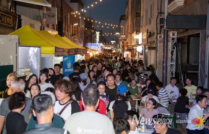 익산시, 여름엔 치맥! 열대야 뚫은 '중앙동 치맥 페스티벌'