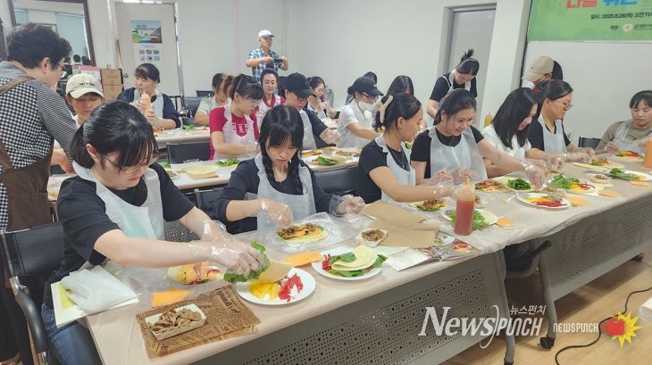 철원군가족센터, 결혼이민자 식생활 교육 및 요리실습 운영 ”