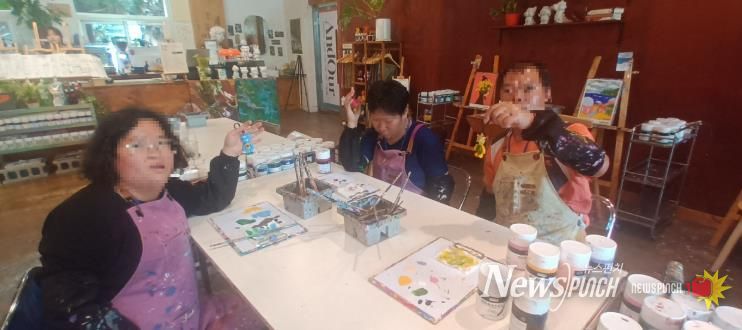 드로잉 체험활동 사진