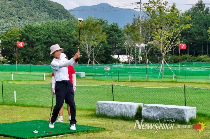 개장 앞둔 쌍치 금정 파크골프장