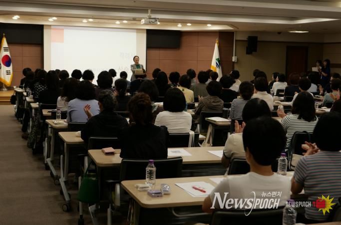 원주시가족센터, 2025년 하반기 아이돌보미 집담회 진행
