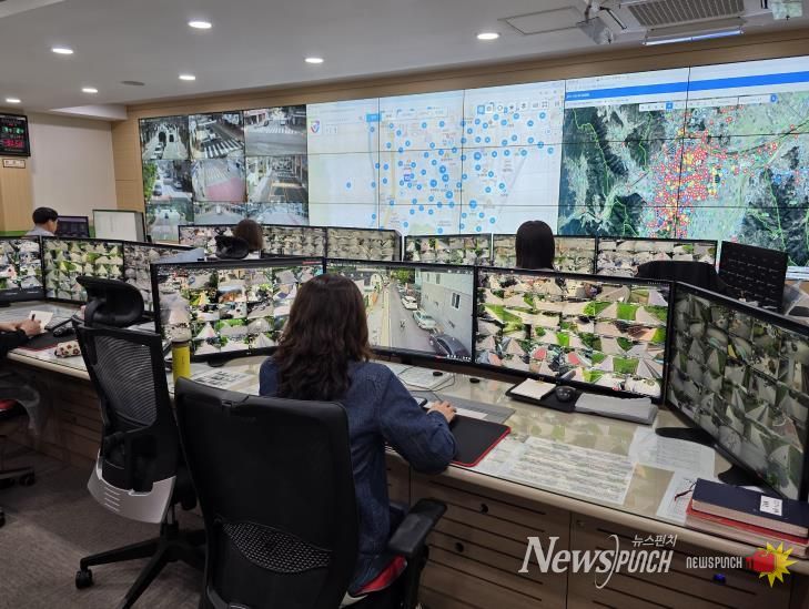 상주시 CCTV통합관제센터 관제요원 상주경찰서장 감사장 수여