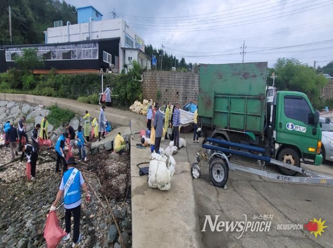완도해경, 국제연안정화의 날 맞아 해양환경 보호 앞장