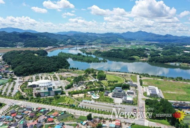 조길형 시장, 개성이 어우러지는 조화로운 탄금공원 미래 설계
