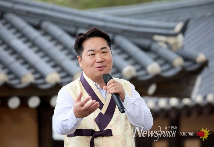 아산시 ‘제24회 짚풀문화제’ 개막식