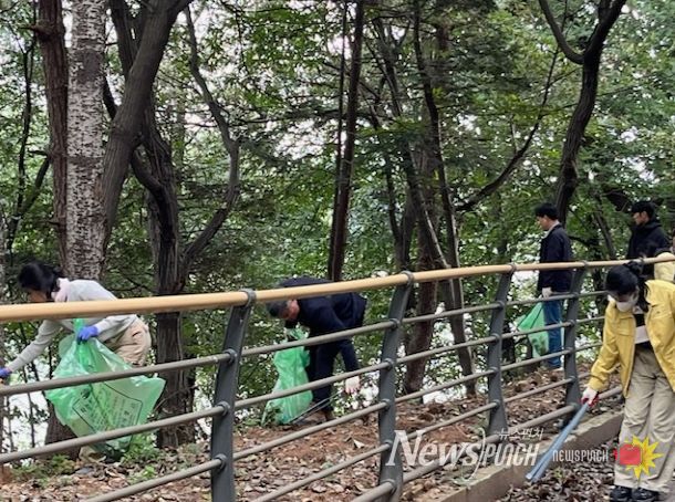 익산시, 신흥저수지 둘레길 환경정화