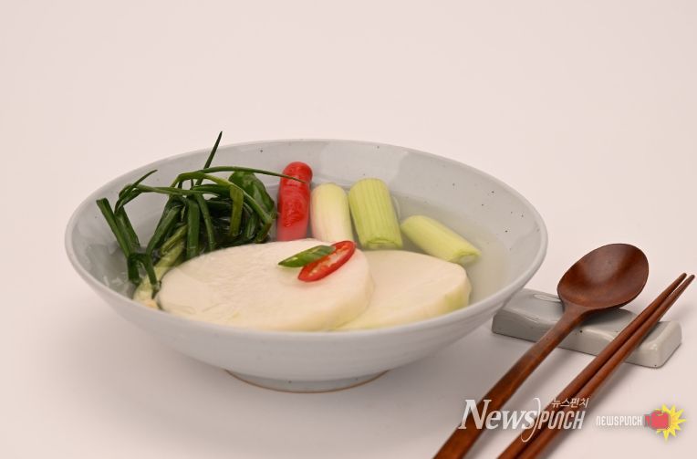 광양시, 광양전통숯불구이축제장서 “광양 동치미의 깊은 맛” 선보여 - 농식품유통과(광양 고로쇠 동치미)