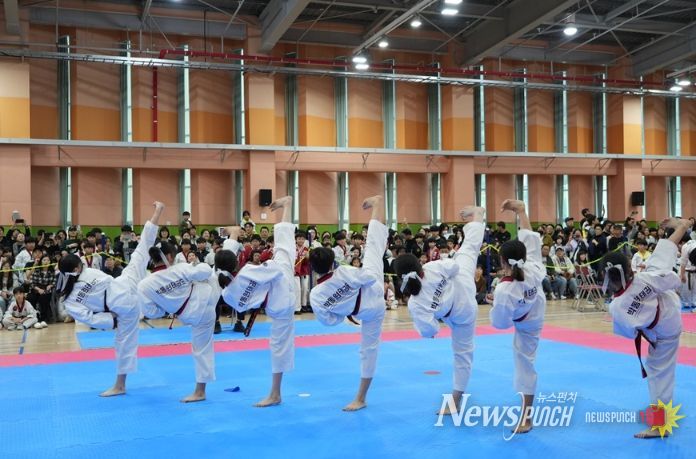 ‘제19회 남구청장기 태권도대회’ 성료