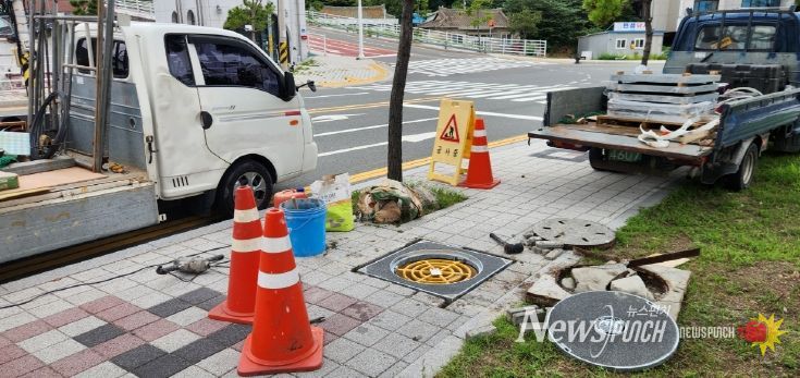 동구 일산해수욕장 일대에 설치한 추락방지용 맨홀