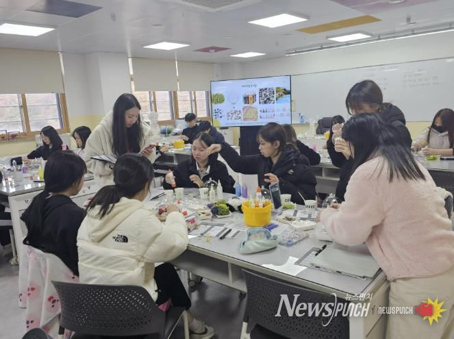 안산교육지원청, 예술을 통해 학생들의 심리정서를 어루만지는 '예술로 행복한 수업 나눔' 개최