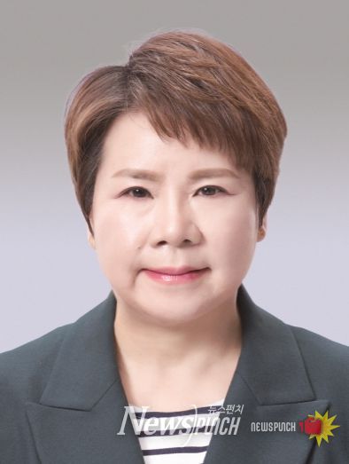 건설교통위원회 김정옥 의원(비례대표)