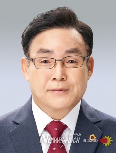 경제환경위원회 윤권근 의원(달서구5)