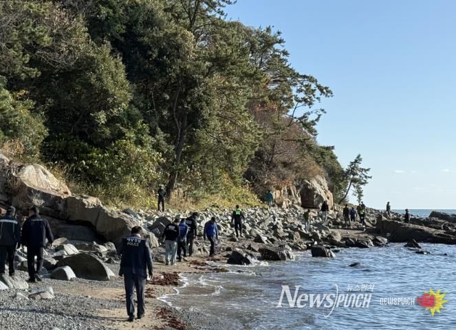 해안가 마약류 유입 원천 차단..완도해경, 관계기관과 함께 합동 수색 강화