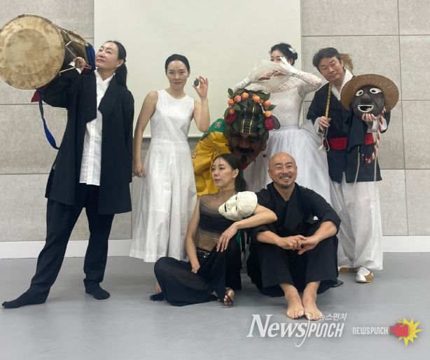 시립무용단 홀로홀춤