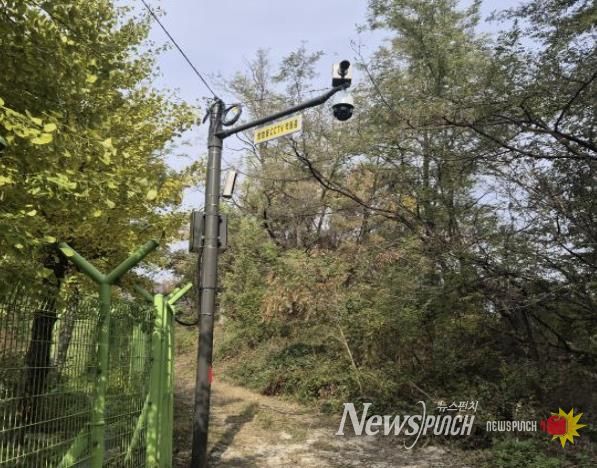 서울둘레길2.0 도봉구 구간에 설치된 지능형 폐쇄회로 텔레비전