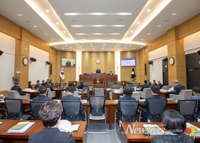 제348회 해남군의회 제2차 정례회 중 제2차 본회의 개의