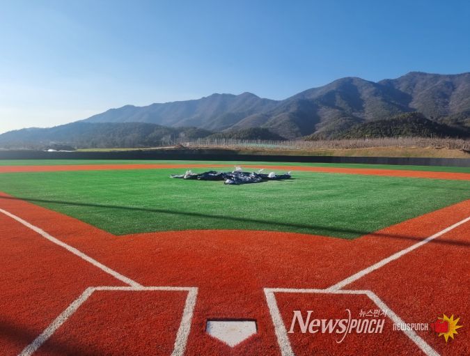 증평생활야구장, 한 단계 업그레이드.