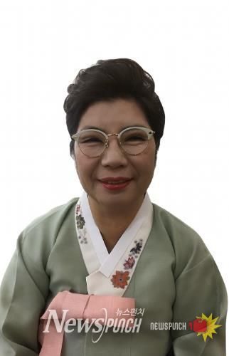 양양군 전흥자 천연염색 개인전 식물의 언어, 색의 기억