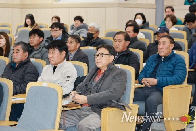 읍·면지역사회보장협의체 위원 및 명예사회복지공무원 역량강화