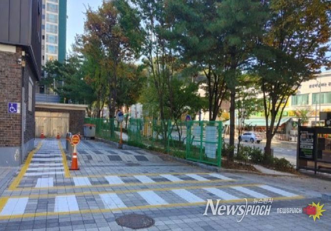 교내 보차로 분리 후