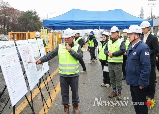 이장우 대전시장, 트램 2호선 공사 현장 방문