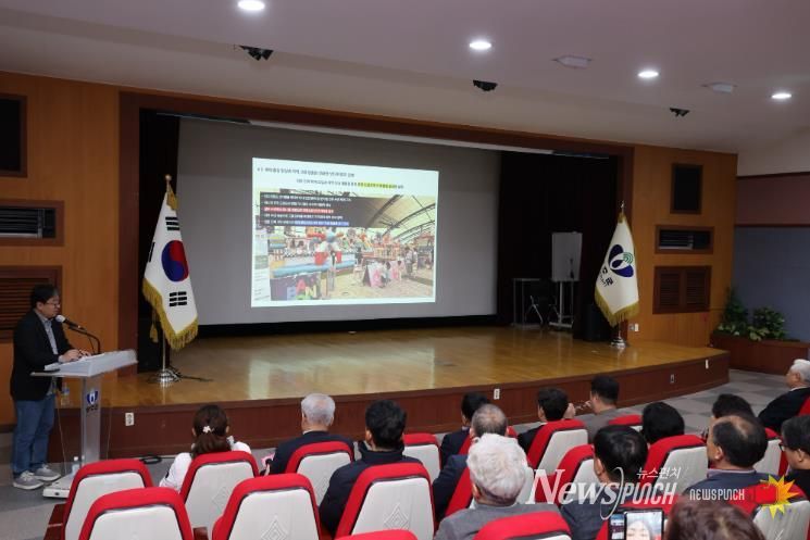 2025.12.11. 제29회 무주반딧불축제 평가 발표회(김주호 배재대학교 교수).