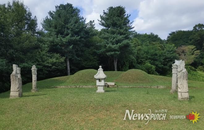 심봉원 묘 전경