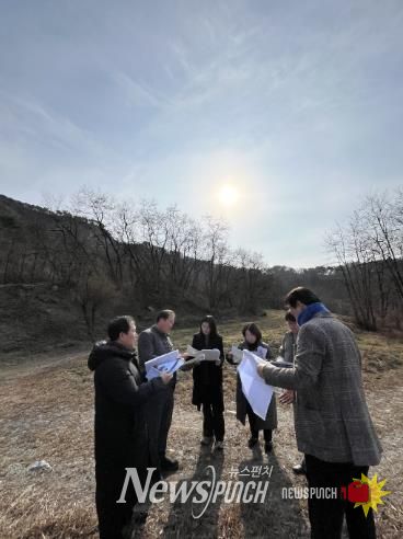 12월 10일 문화복지환경위원회가 고용산 숲속야영장 조성사업 관련 예산안 심의에 앞서 사업 현장을 직접 방문했다.