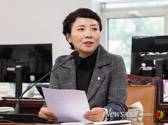 부천시의회 양정숙 의원, '알이백(RE100)' 개념과 기업 지원 내용을 조례에 담아