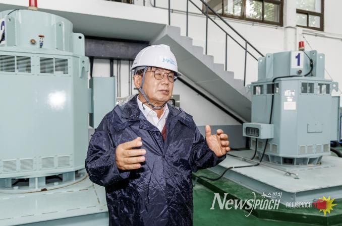 망원1빗물펌프장 점검에 나선 박강수 마포구청장