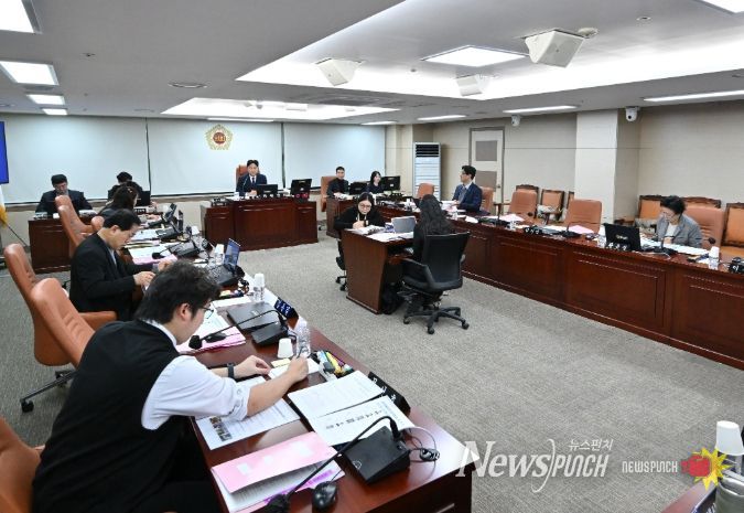 '마약 퇴치를 위한 예방 교육 특별위원회' 제3차 회의