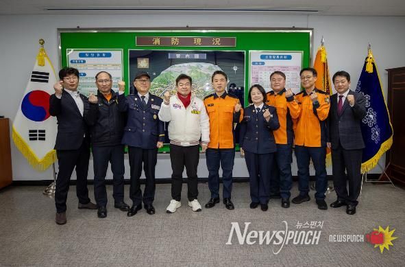 27일 동대문소방서를 방문한 이필형 동대문구청장