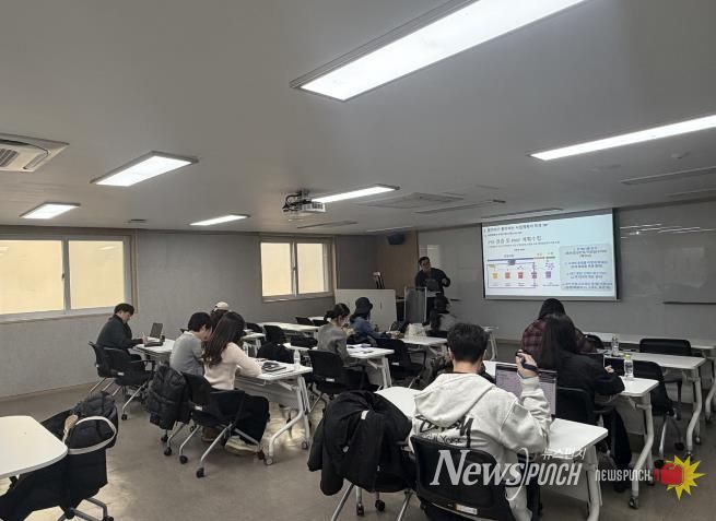 구로구 청년창업지원센터 전문 창업교육 강의 현장