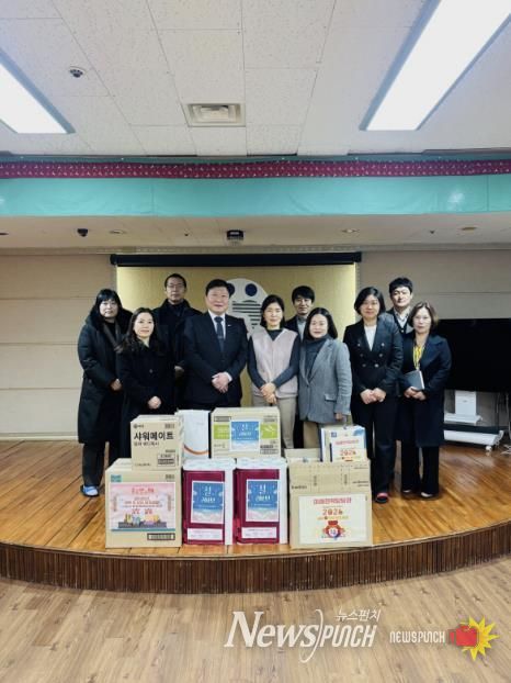 박승삼 시흥시 부시장, 설 맞아 장애인 거주시설 방문… 돌봄 현장 살펴