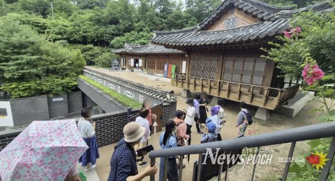 지난해 ‘둘레길 탐방’ 프로그램 활동 사진
