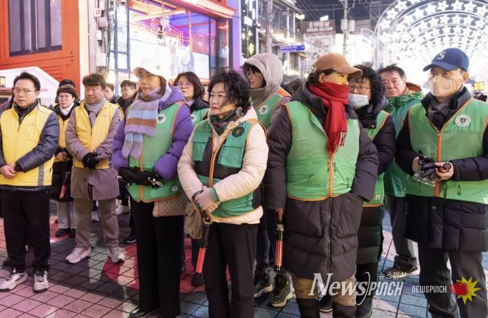 레드로드 인파밀집 안전관리에 참여한 마포구자율방재단