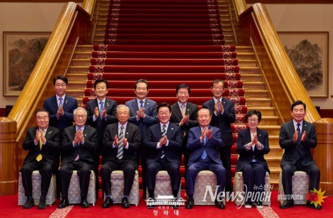 더불어민주당 상임고문단 오찬 간담회(청와대)