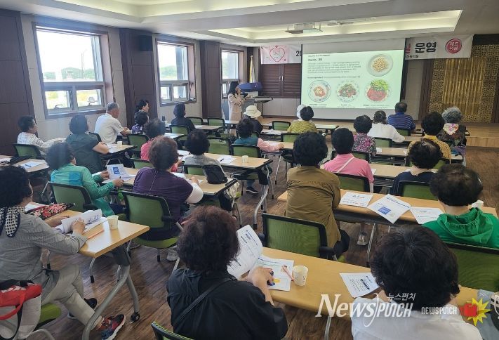 과거 교육 사진