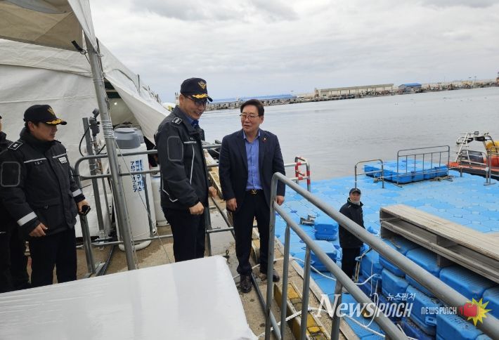 울진해경, 울진대게와 붉은대게 축제 안전사고 대비 현장 점검 실시
