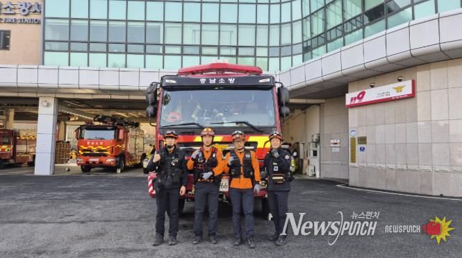 천안서북소방서, 잠긴 문 안 홀로 남겨진 아이…신속 대응으로 무사 구조