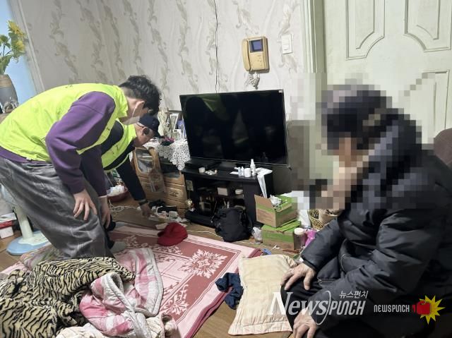 동두천시 생연1동 지역사회보장협의체, 전기화재 예방을 위한 주거취약가구 밀착 점검 실시