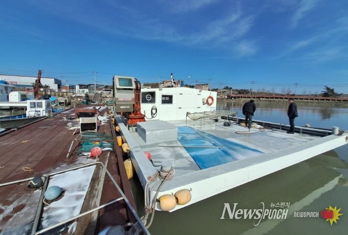 적발된 선박의 모습