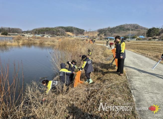 홍성군 금마면, 환경 정화위해 100명 손길 모여