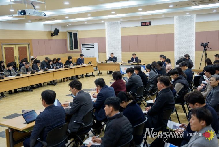 증평군, ‘종이 없는 회의’본격 추진.